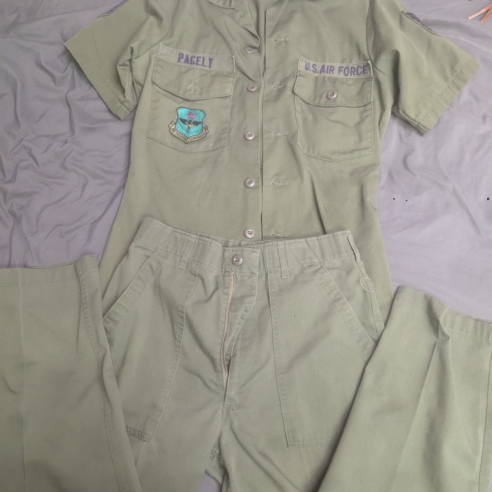 U.S. Air Force Green Uniform Set